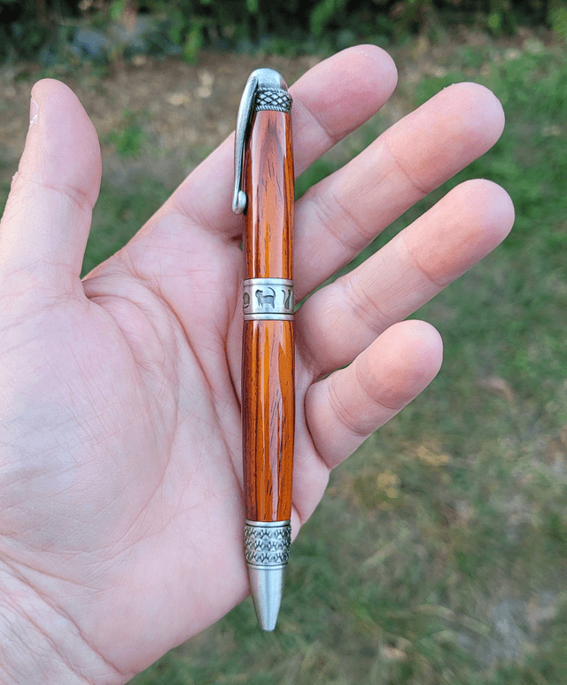 Stylo Mistigri étain en cocobolo