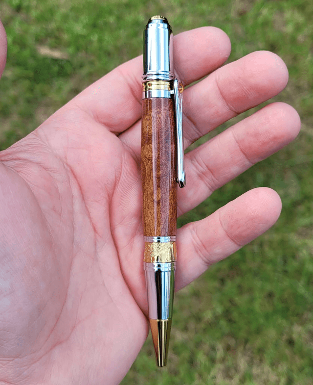 Stylo Ambre en loupe d'orme