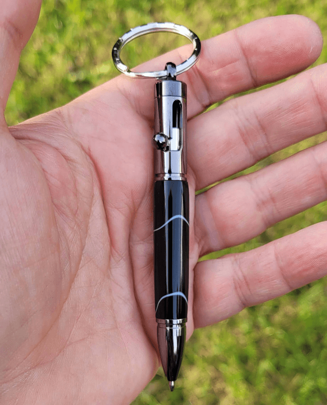 Porte clef stylo Colt en résine noire