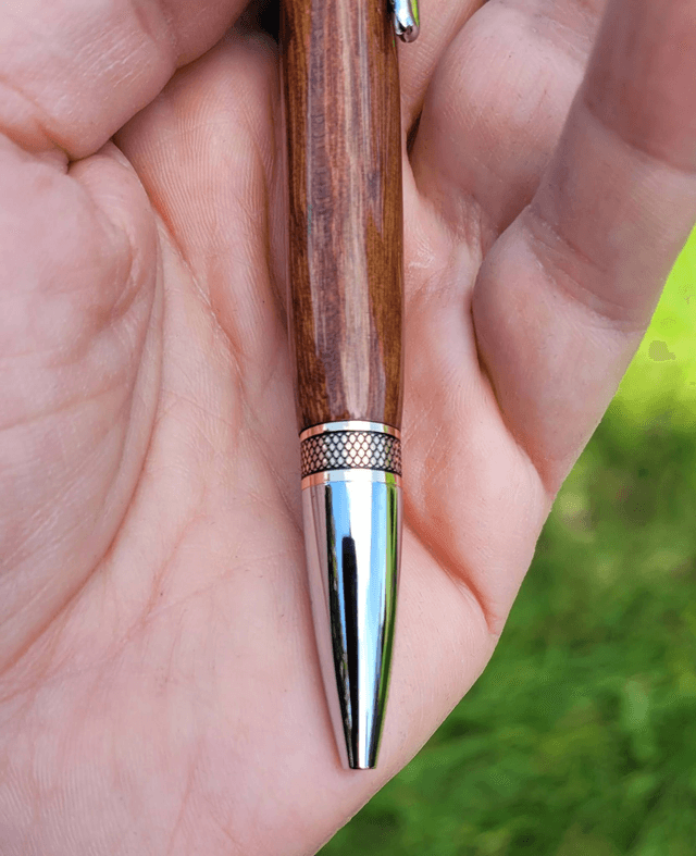 Stylo Cortona stylus en coeur dehors