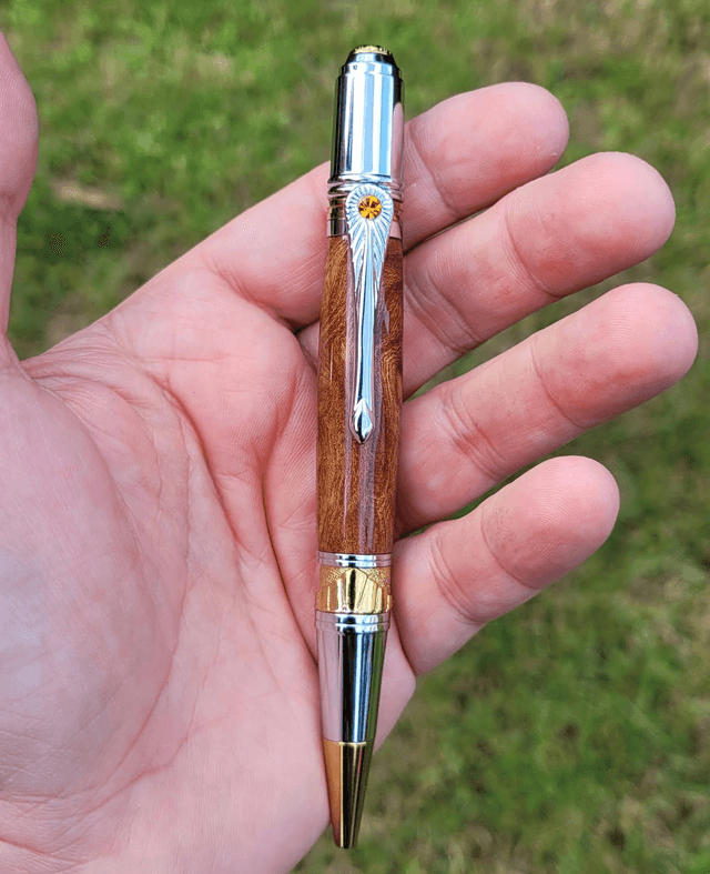 Stylo Ambre en loupe d&#039;orme
